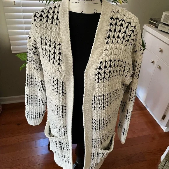 NWT Sienna Sky Black and Cream long cotton Knit Cardigan. Extremely soft. - Picture 4 of 4